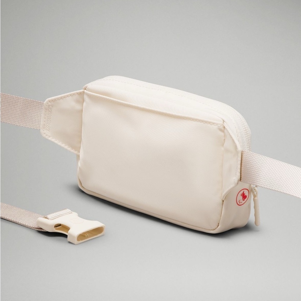 Lululemon Team Canada Future Legacy Mini Belt Bag in Cream - Picture 4 of 10
